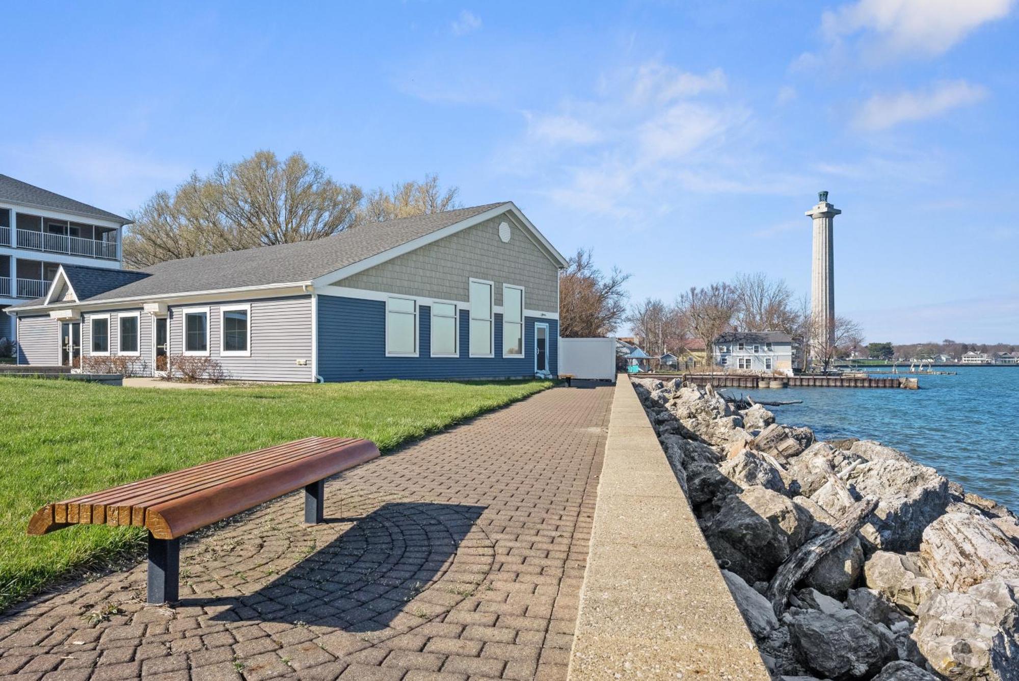 Bayshore Resort At Put-In-Bay Bagian luar foto