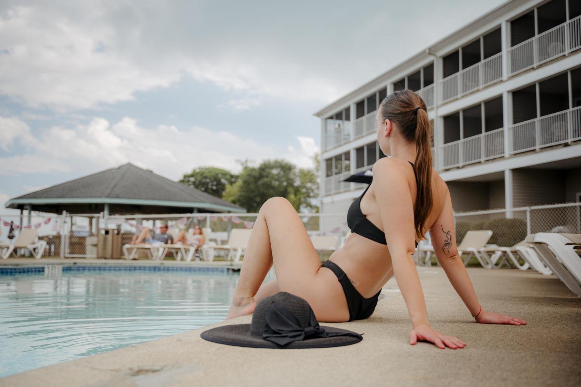 Bayshore Resort At Put-In-Bay Bagian luar foto