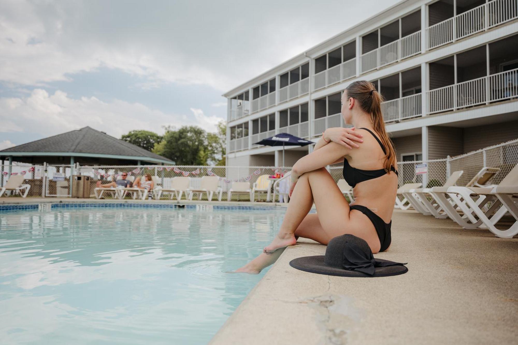 Bayshore Resort At Put-In-Bay Bagian luar foto